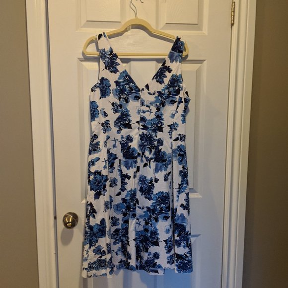 Chaps Floral Sateen Dress - Picture 3 of 6